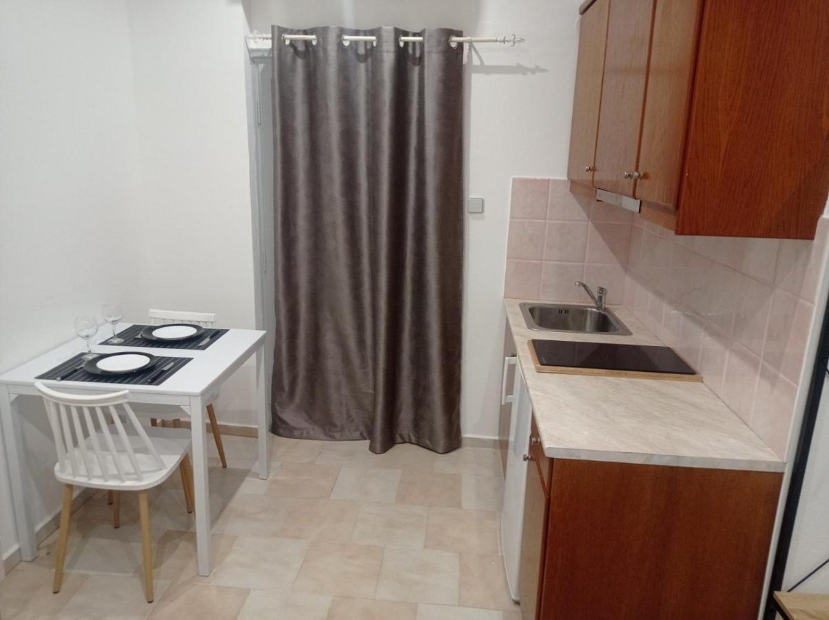 Alexia'S Houses Каламаки Екстериор снимка